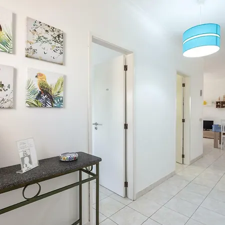 Lejlighed Fresh Sunny Flat With Pool & Terrace By Host Wise Albufeira