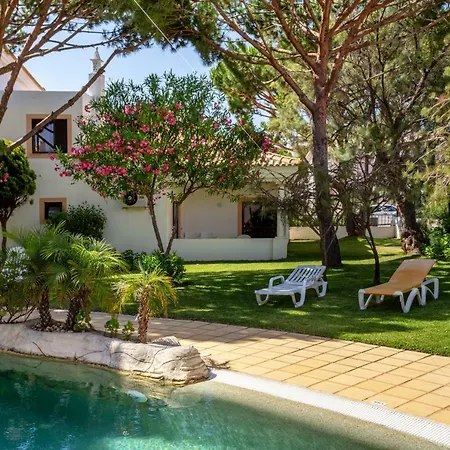 Fresh Sunny Flat With Pool & Terrace By Host Wise Lejlighed *